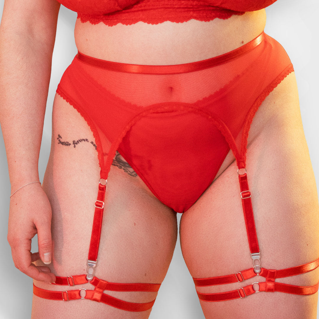 Rose Red Ouvert Garter Belt Set