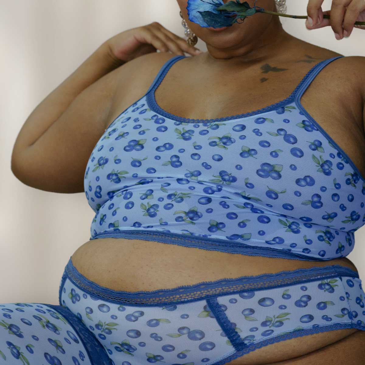 Blueberry Thrill Printed Crop Cami - Uye Surana