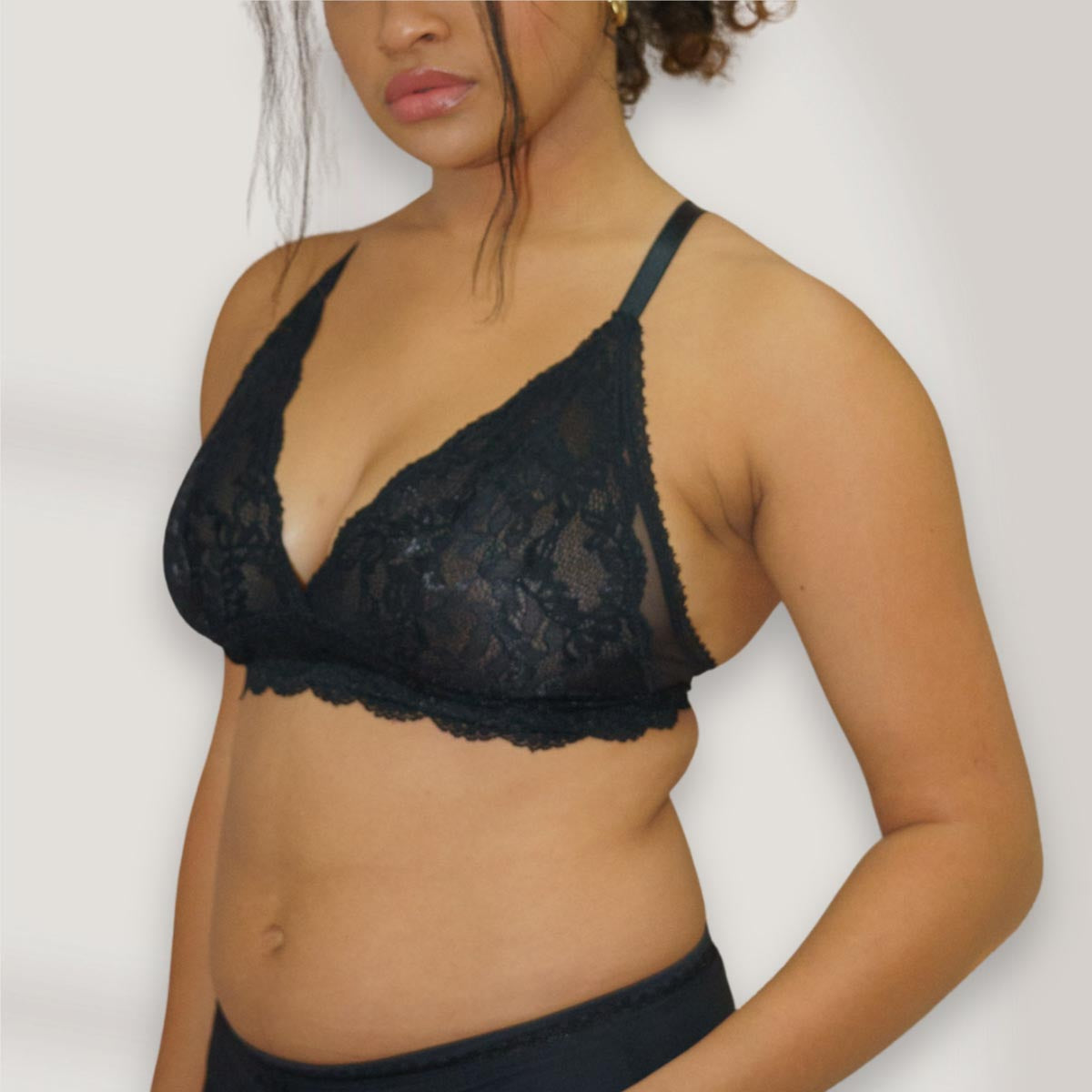 Lacey Everyday Wireless Bra in Black - Uye Surana