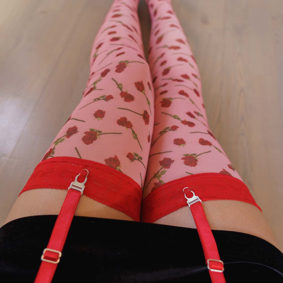 A Dozen Roses Printed Stay Up Stockings - Uye Surana