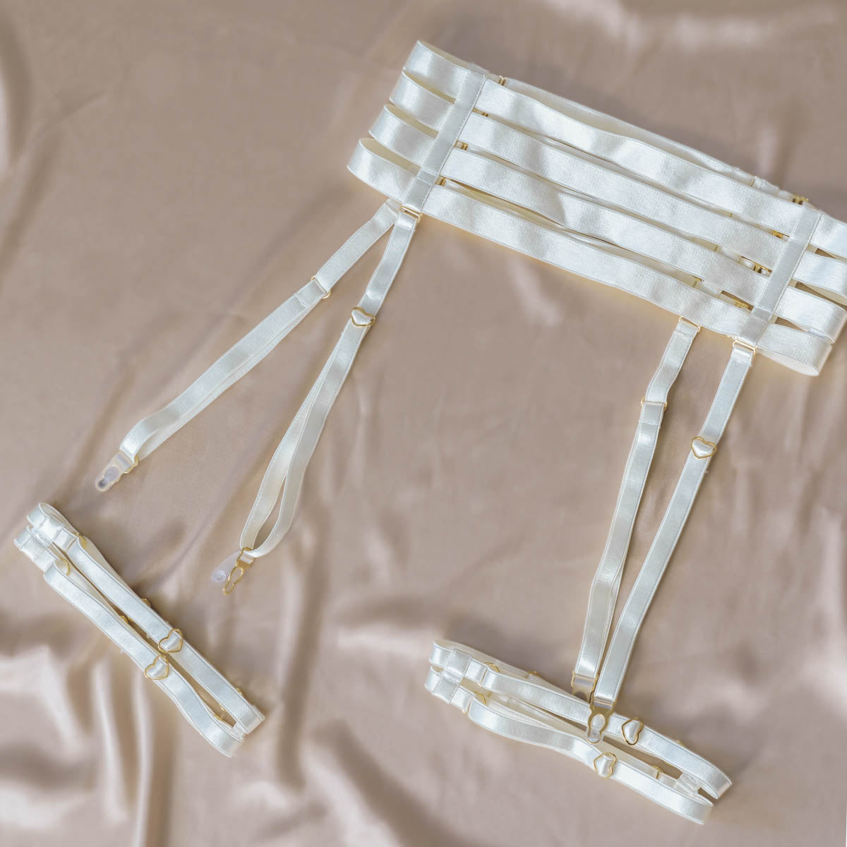 Hearts of Venus Strappy Waist Cincher in Pearl - Uye Surana