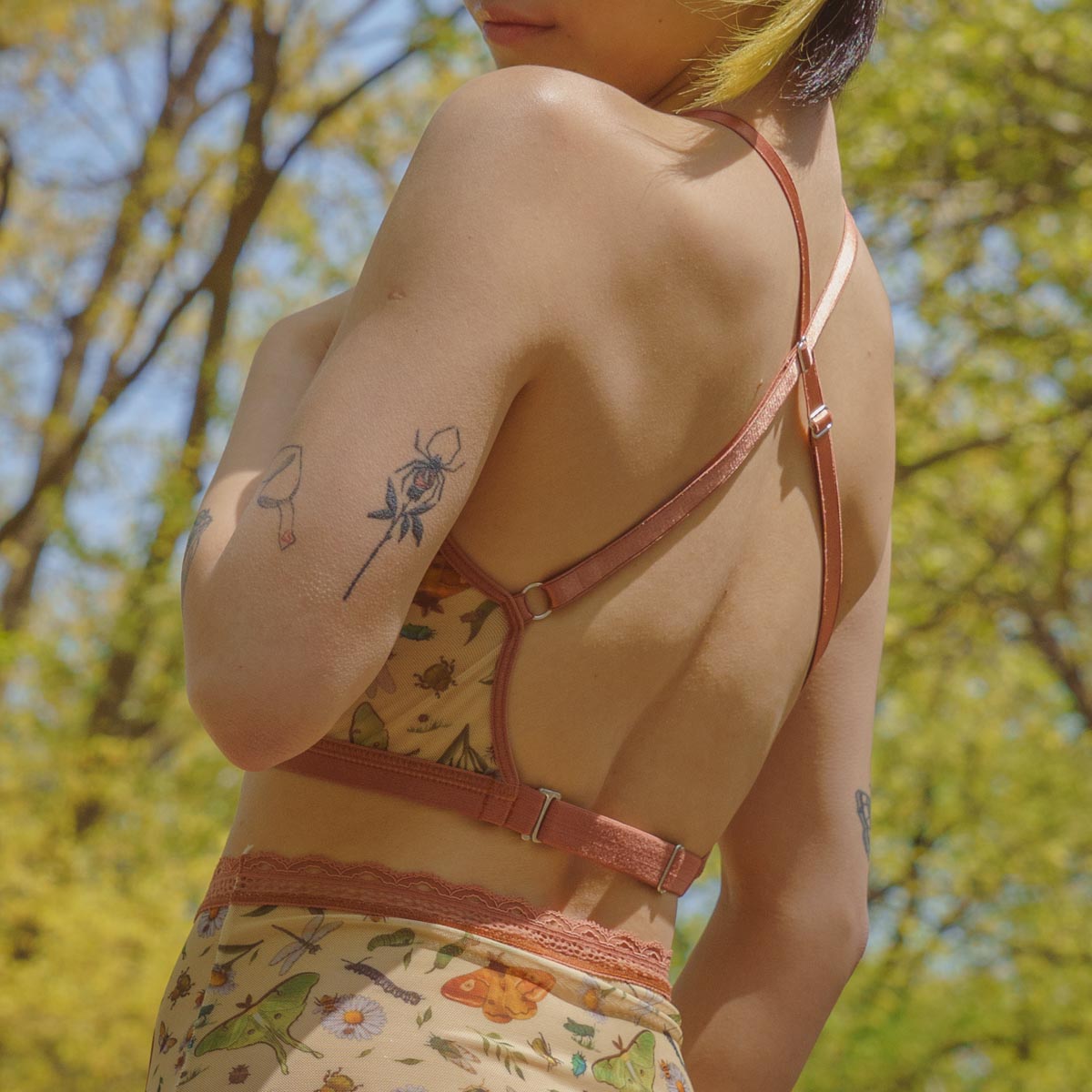 Bugs Printed Mesh High Neck Cami - Uye Surana