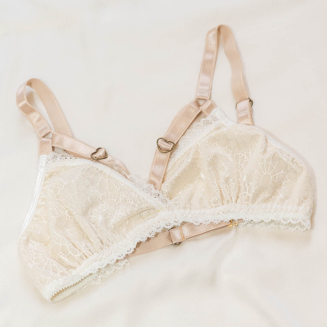 Hearts of Venus Lingerie Set in Buttercream XS/S - One-of-a-kind