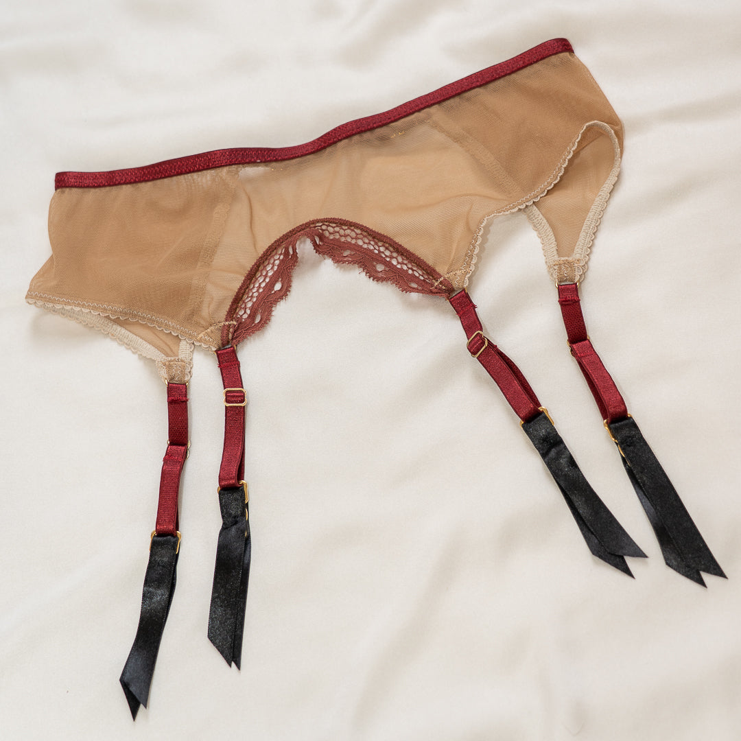 Garnet Black 'n Honey Mesh Adjustable Garter Belt M/L - One-of-a-kind