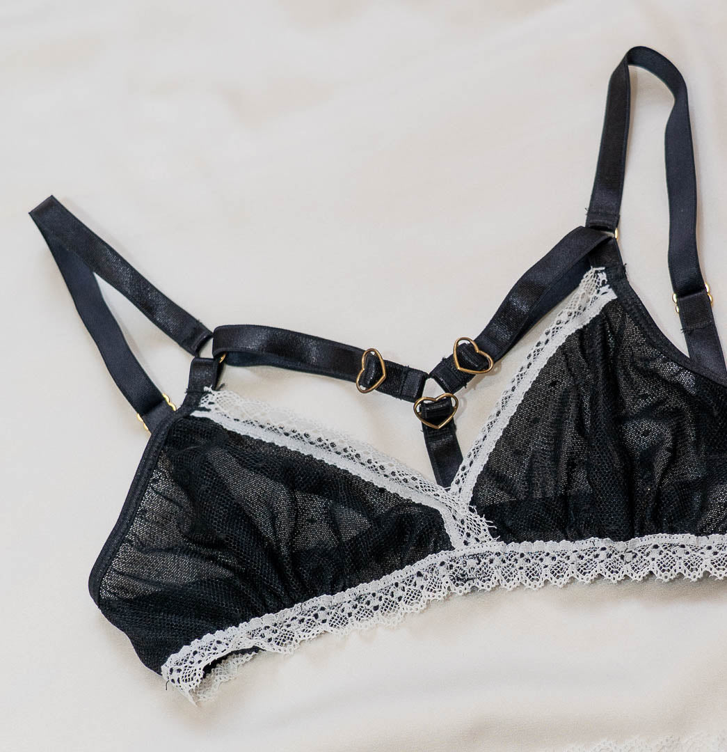 Black & White Hearts of Venus Strappy Lingerie Set XS/S - One-of-a-kind