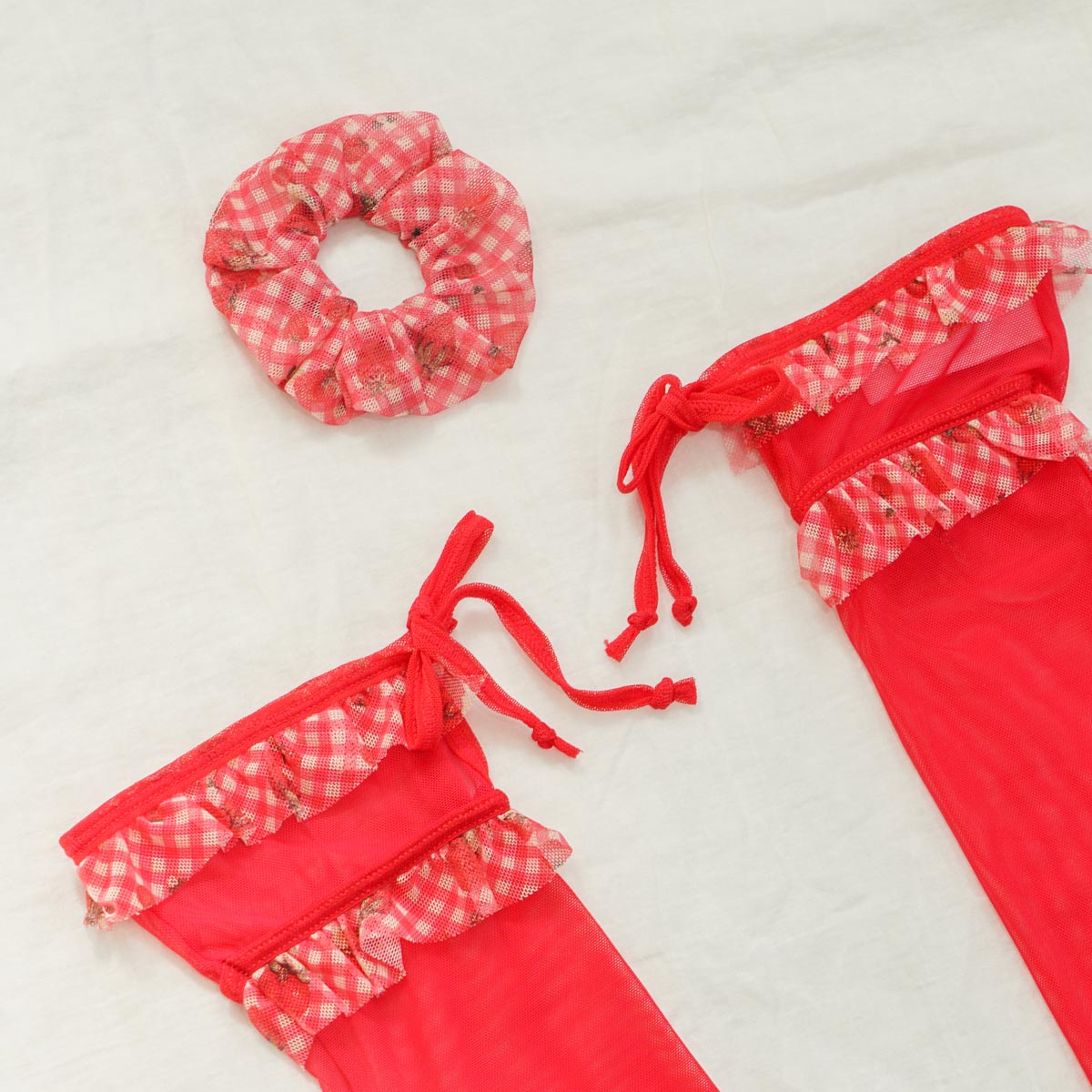 Strawberry Jam Red Ruffle Socks + Scrunchie Set - Uye Surana
