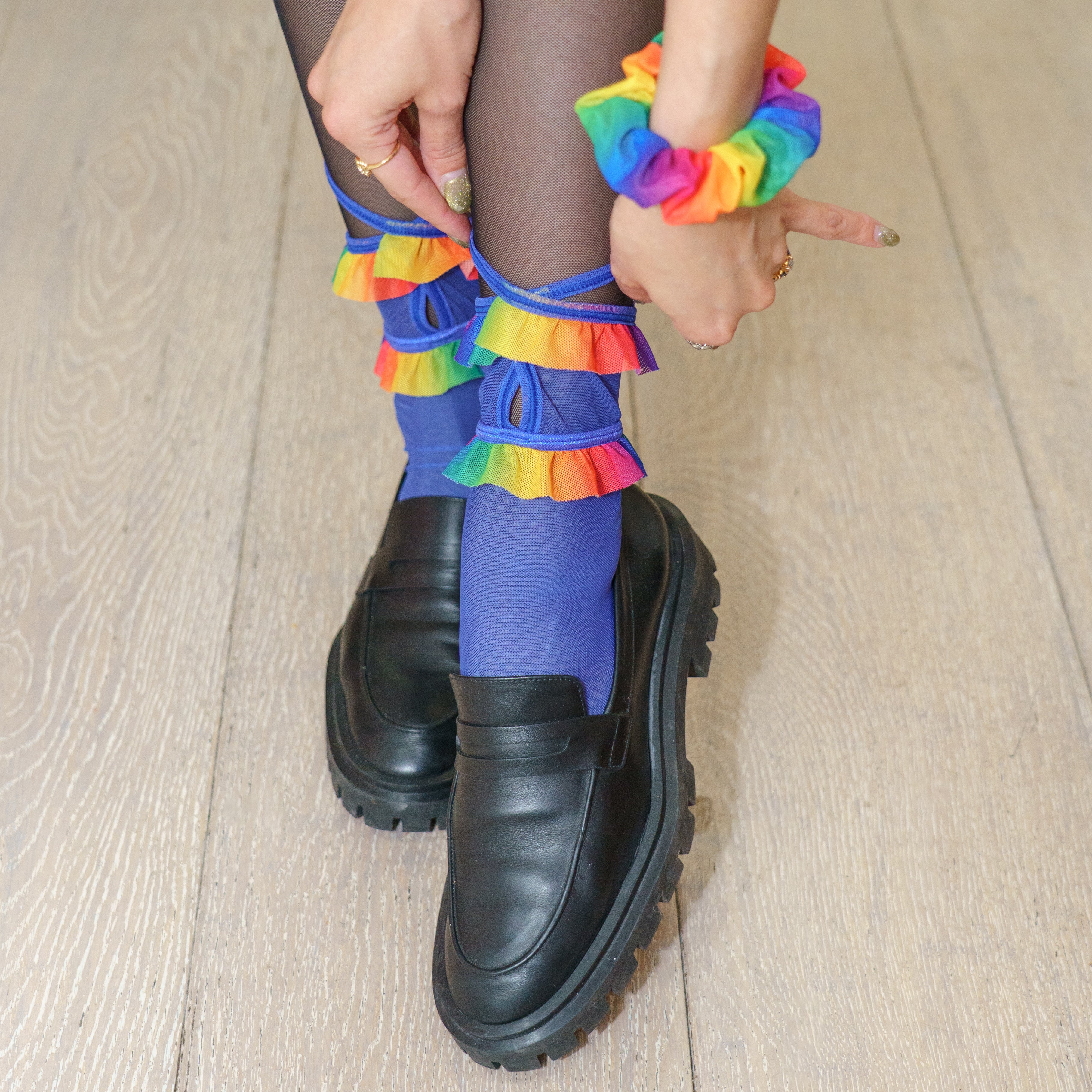 Rainbow Bright Ruffle Socks + Scrunchie Set - Uye Surana