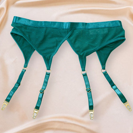 Emerald Hearts of Venus Garter Belt
