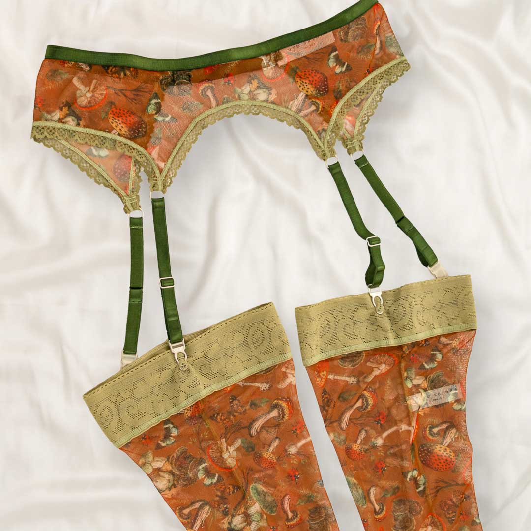 Mushroom Garter Stockings Set