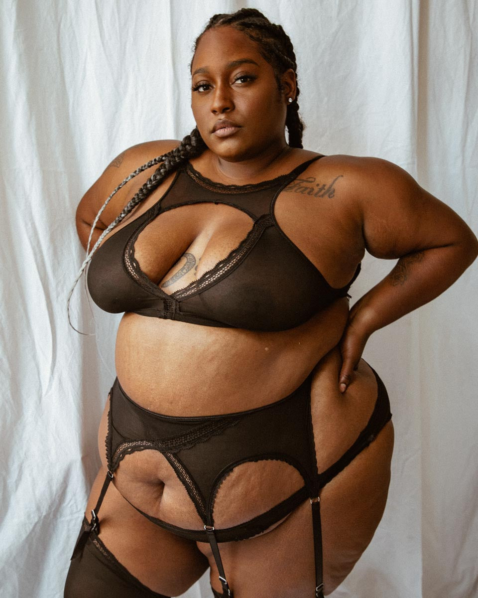 Black Sheerly Mesh Adjustable Garter + Stockings Set 3X/4X