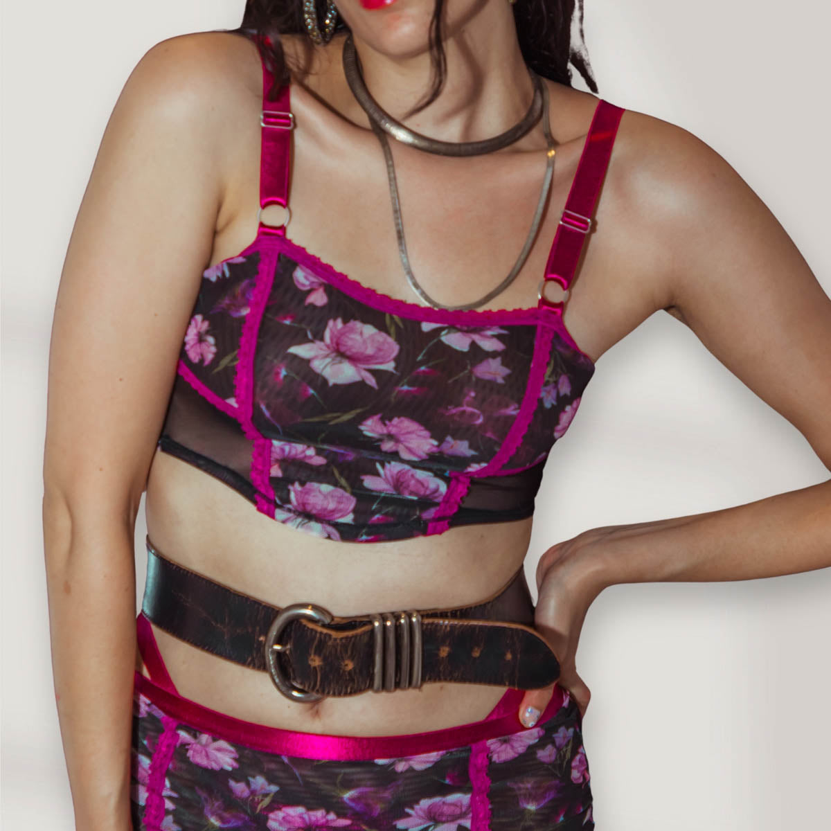 Floral Fantasy Corset + Sleeve Set - Uye Surana