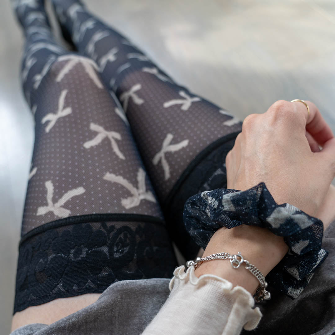 Black and Pearl Bows Stay Up Stockings