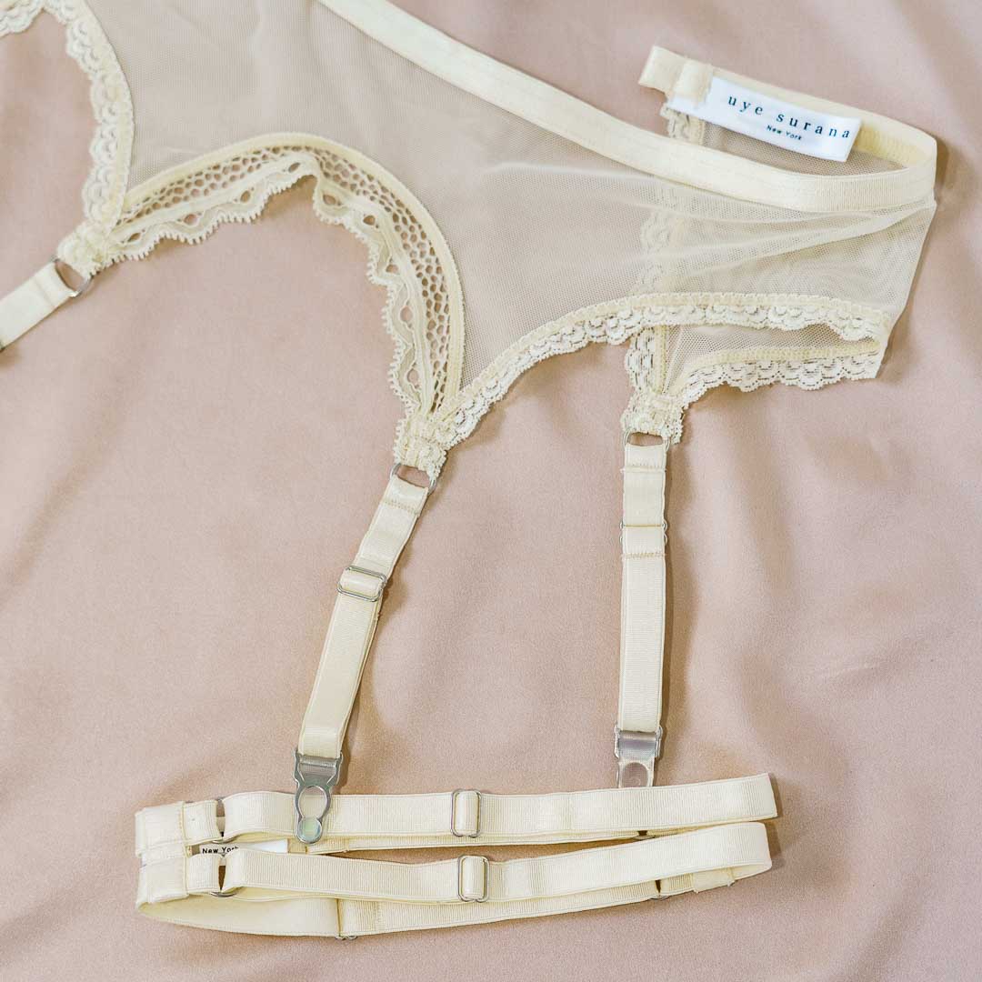 Pearl Strappy Leg Garters