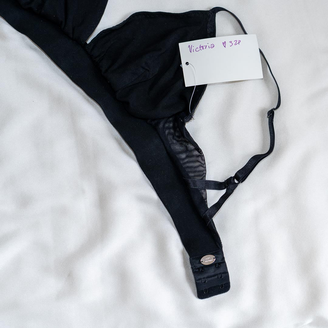Victoria Everyday Extra Support Black Wireless Bra 32D - Only 1 available! - Uye Surana