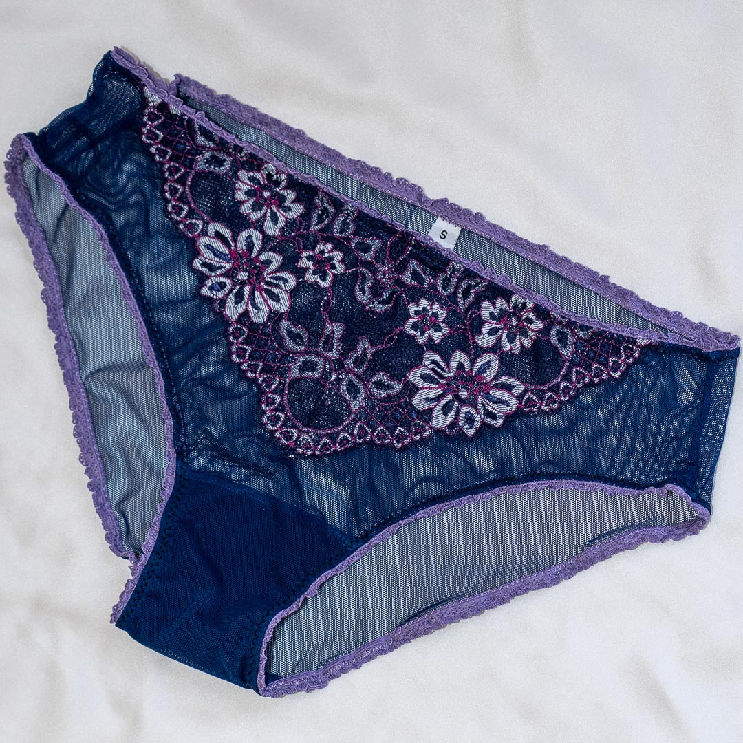 Navy Lacey Bikini Archive - Uye Surana