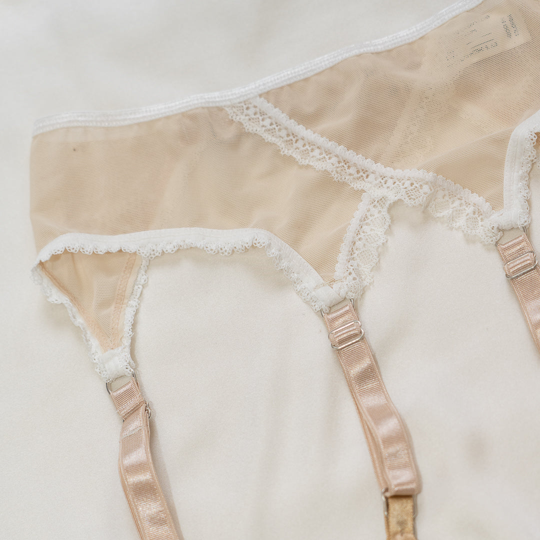 Sheerly Mesh Adjustable Garter Belt in Latte XS/S *Minor imperfections