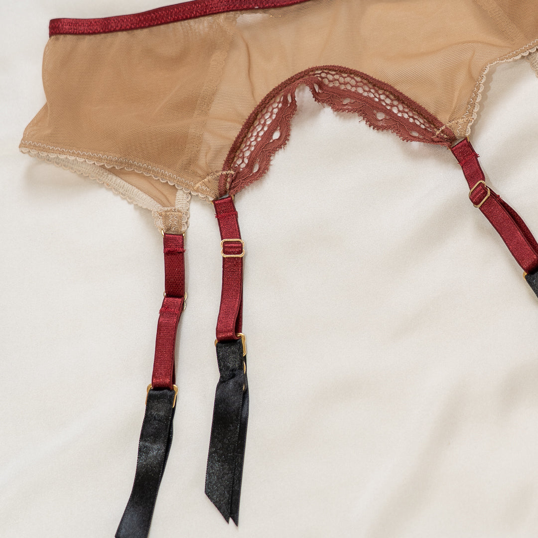 Garnet Black 'n Honey Mesh Adjustable Garter Belt M/L - One-of-a-kind