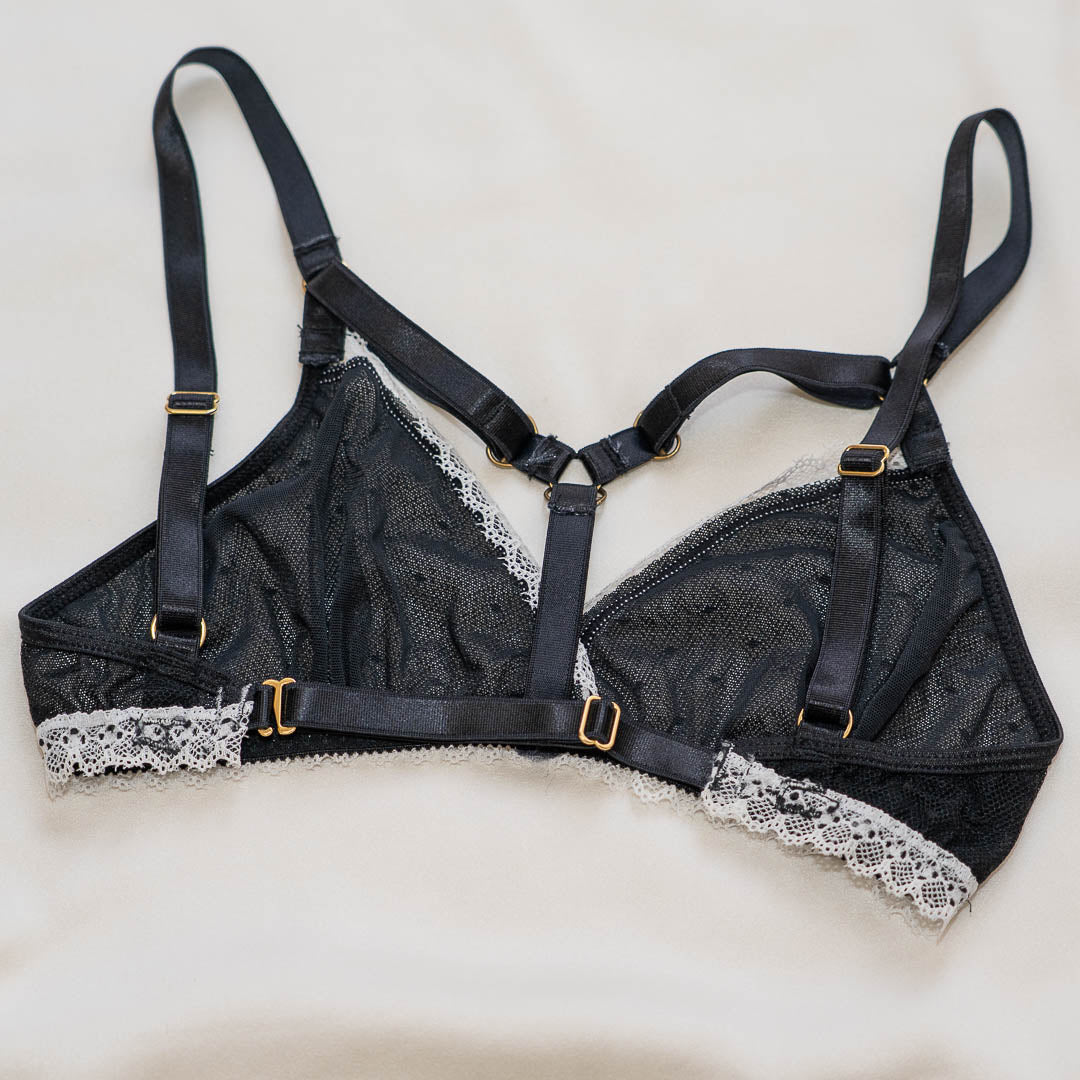 Black & White Hearts of Venus Strappy Lingerie Set XS/S - One-of-a-kind