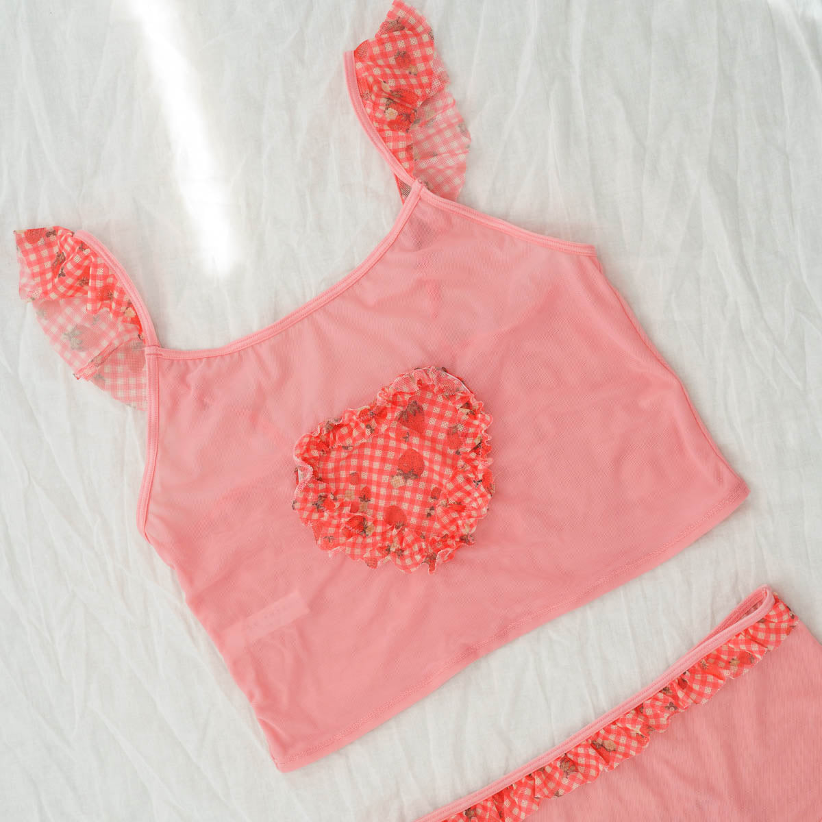 Strawberry Jam Ruffled Crop Cami - Uye Surana