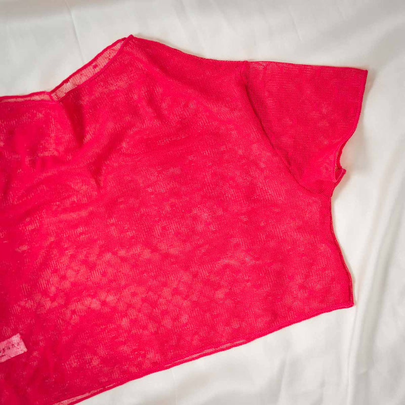 Hearts of Venus Crop Tee in Hot Pink - Uye Surana