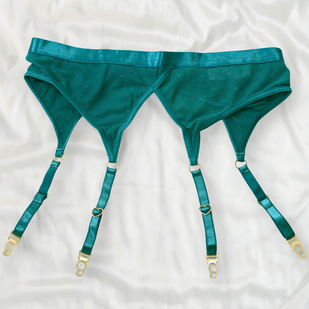 Emerald Hearts of Venus Garter Belt