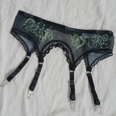 Obsidian Jade Snakes Adjustable Garter Belt - Uye Surana