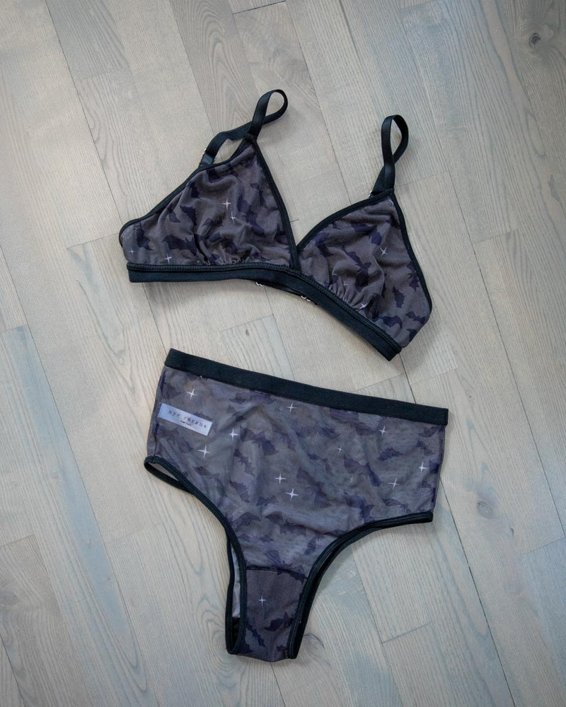 Bats in the Belfry Printed High Waist Undies ✩𝐿𝒾𝓂𝒾𝓉𝑒𝒹✩ - Uye Surana